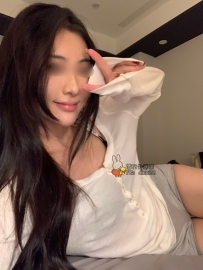 羽毛 23歲C+罩杯｜修長身材極品正妹！主動熱情細膩帶節奏越玩越有感