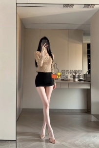 小茜 26歲D：高檔火辣美人！粉嫩手感超讚、小穴緊實漂亮極度敏感