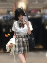 🇹🇼丁丁 21歲C+罩杯｜極品粉鮑無毛俏麗女大生！160/47C+豪乳「俏麗女大生/甜美可愛類