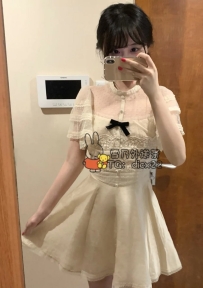 兮兮 23歲C罩杯：23歲極品清純學霸妹！坐擁氣質學霸外表清純可愛像乖乖女大學生神顏、