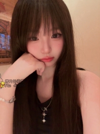 CC 24歲C罩杯：24歲極品優雅校花！坐擁外型漂亮引人注目神顏、解鎖優雅迷人的學生妹很