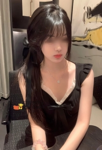 美人 20歲C：20歲純欲天花板！年輕稚嫩清純學生妹、無辜臉蛋女友感爆棚、配合度高三點