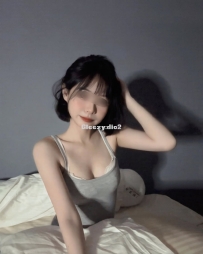 安安 24歲 C+罩杯：專業級舌頭功力、精準鑽入後庭禁區、瘋狂旋轉榨乾
