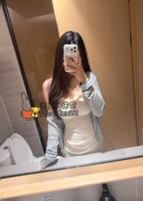 百菜 23歲D罩杯：23歲極品爆乳甜心！坐擁甜美愛笑有料神顏、解鎖溫柔很貼心之銷魂女友